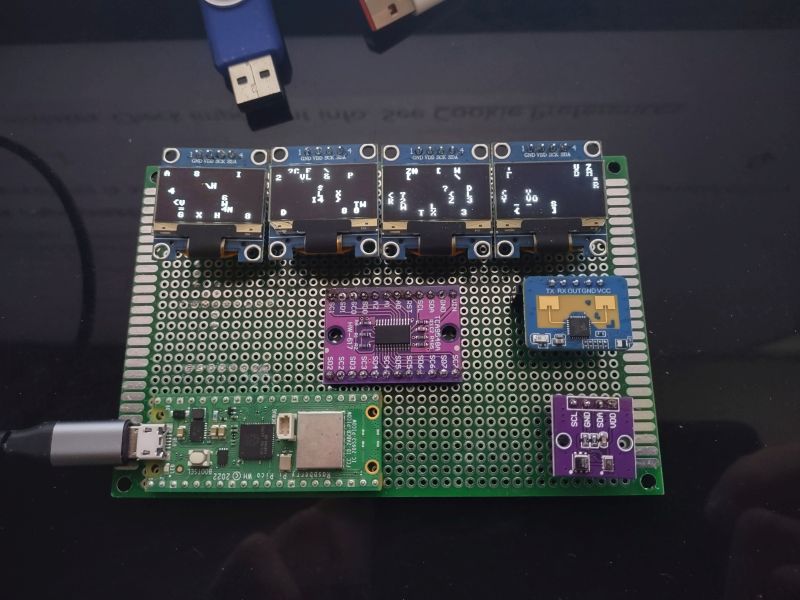 Multi OLED Clock version 4 Matrix animation